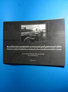 ROZDĚLOVÁNÍ SOCIÁLNÍCH NEROVNOSTÍ POD PATRONACÍ STÁTU
